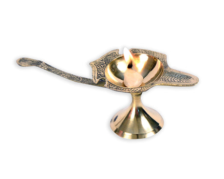 Arti Diya Stand - Traditional Stand for Performing Arti - Retail Maharaj