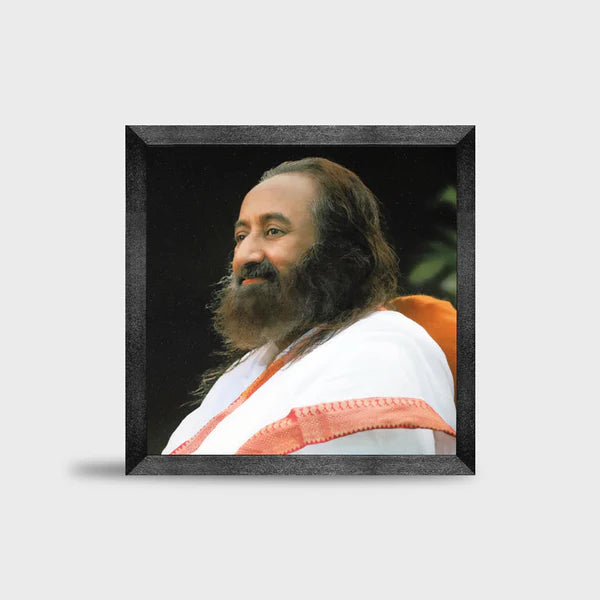 Photo Frame 18 x 18 inch (Sparkle) | Premium Frame featuring Gurudev Sri Sri Ravi Shankar - Retail Maharaj
