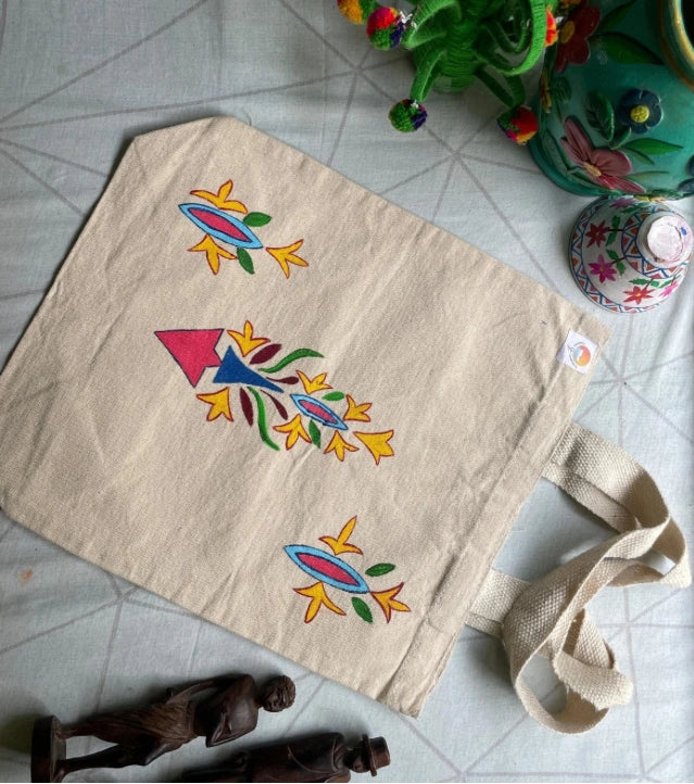 Hand-Painted Tote Bag by Innocent Hand - Eco-Friendly Cotton, Feathered Design, Youthful Art - Retail Maharaj