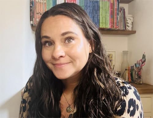 Pegs and Socks: Band 01B/Pink B (Collins Big Cat Phonics for Letters and Sounds) - Retail Maharaj