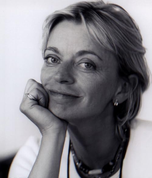 Three Little Monkeys and the Grand Hotel: A wild and funny new illustrated children’s book from iconic picture-book duo Quentin Blake and Emma Chichester Clark. - Retail Maharaj