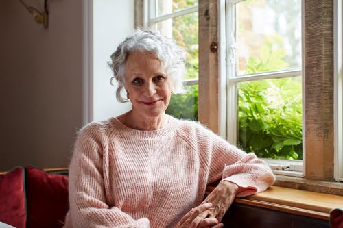 The Other Boleyn Girl: the second novel in the gripping tudor court series by the bestselling author of historical fiction, Philippa Gregory - Retail Maharaj