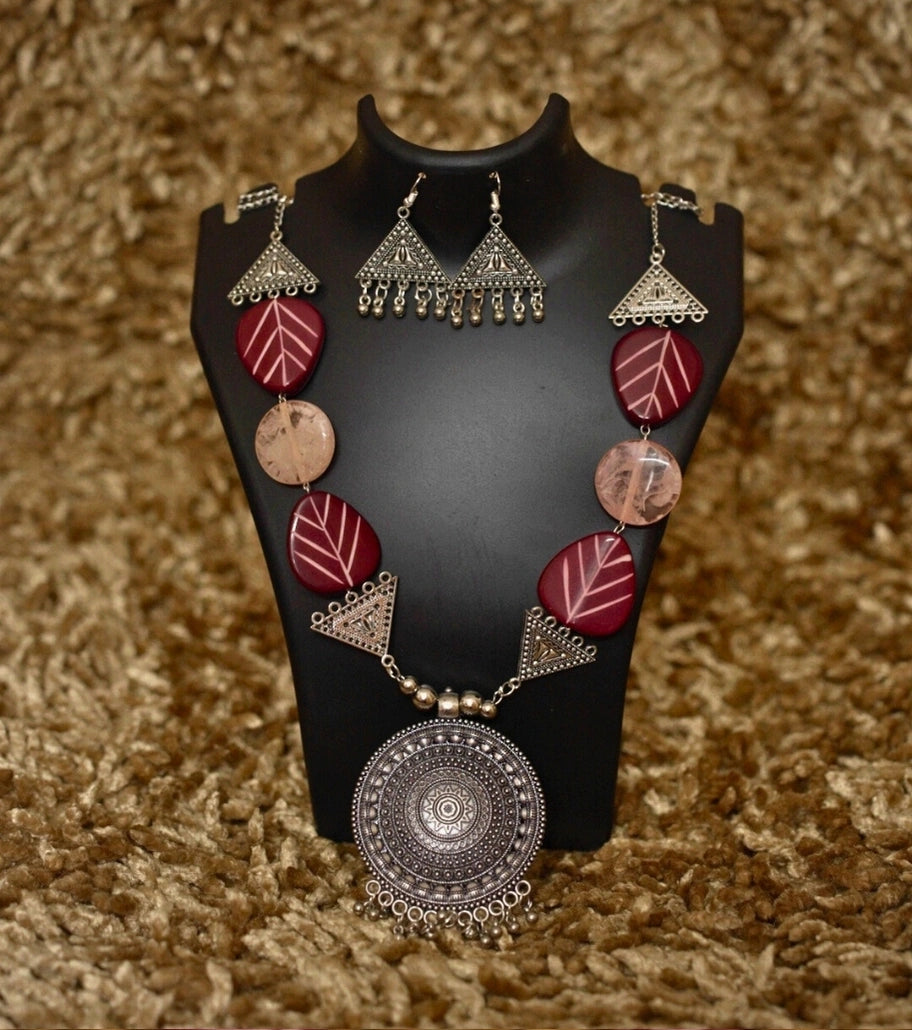 Tribal Radiance Oxidized Necklace Set – Bold Silver Pendant with Leaf Motifs & Resin Beads - Retail Maharaj