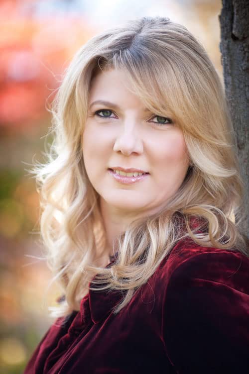 One in Three: A completely unputdownable psychological thriller with a shocking twist - Retail Maharaj