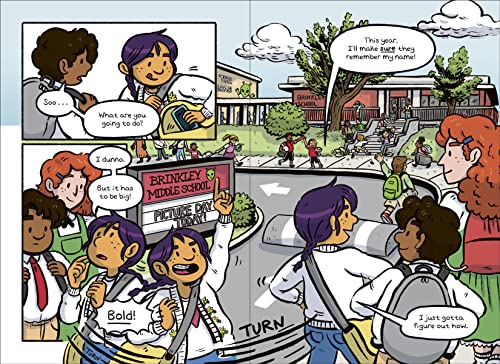 Picture Day: (A Graphic Novel): 1 (The Brinkley Yearbooks)