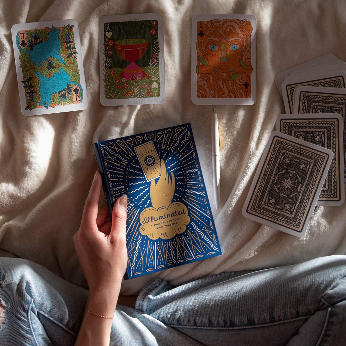 Illuminated: A Journal for Your Tarot Practice (The Illuminated Art Series)