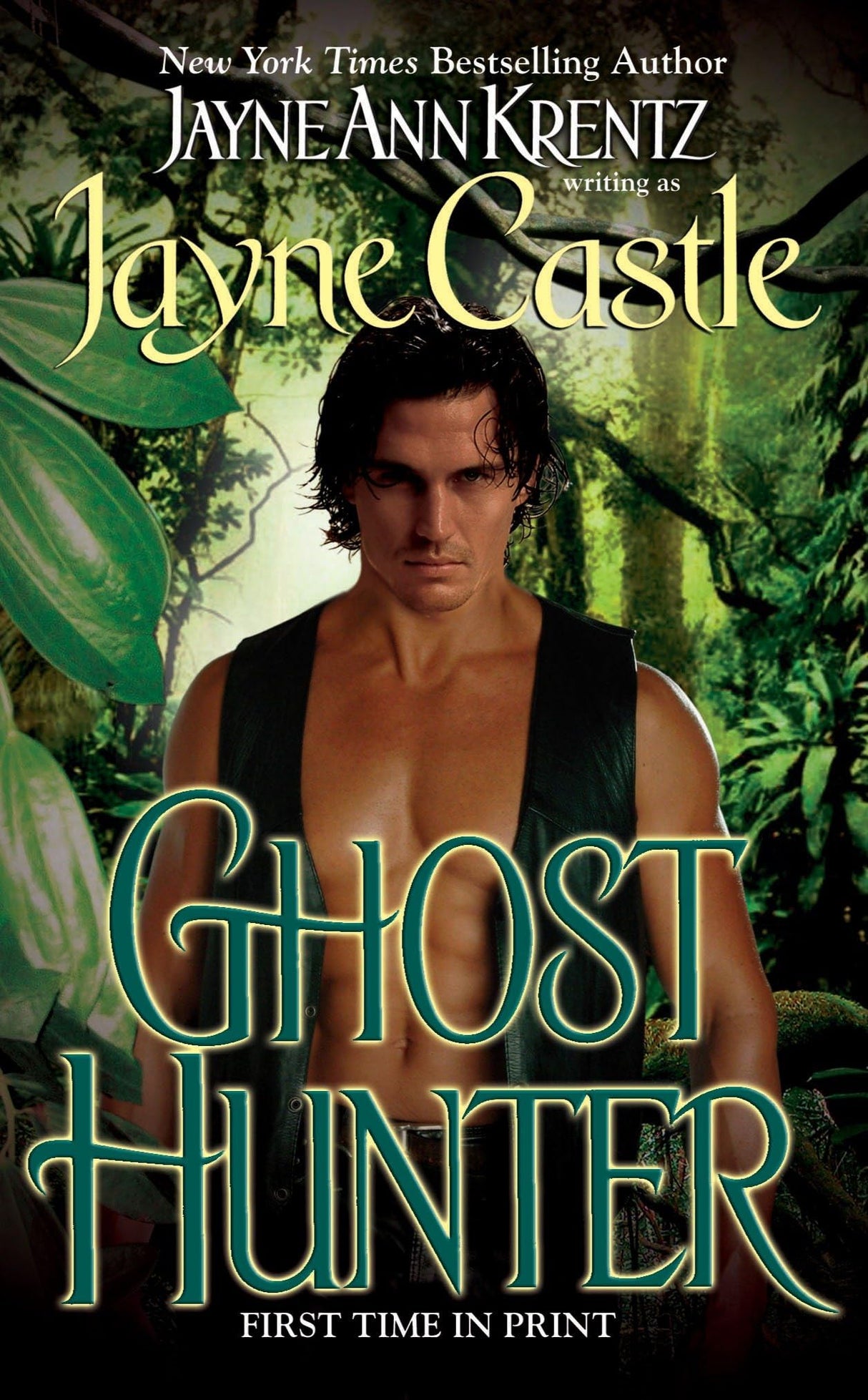 Ghost Hunter: 4 (A Harmony Novel)