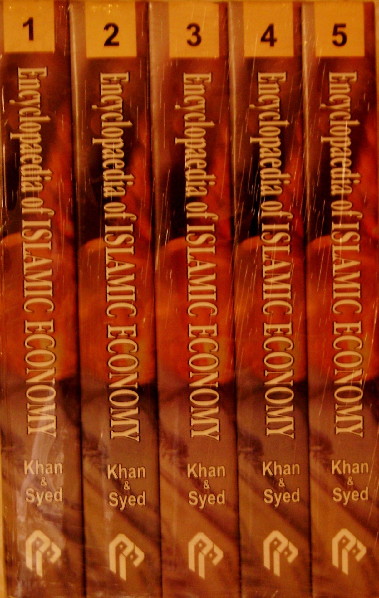 Encyclopaedia of Islamic Economy (5 Vols. Set) - Retail Maharaj