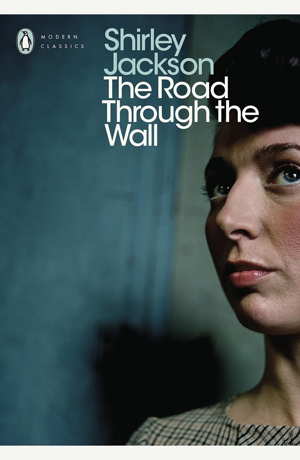 The Road Through the Wall (Penguin Modern Classics) - Retail Maharaj