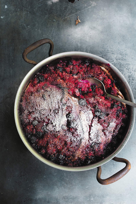 Greenfeast: Spring, Summer (Cloth-covered, flexible binding): The Sunday Times bestselling seasonal vegetarian cookbook with delicious and healthy plant-based recipes - Retail Maharaj