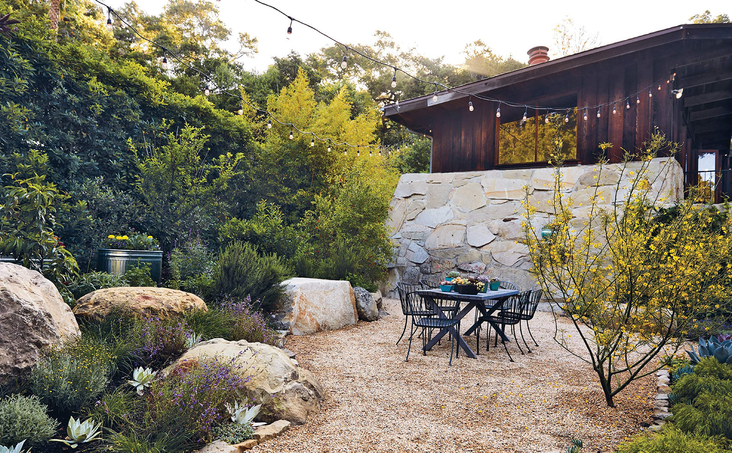 Small Garden Style: A Design Guide for Outdoor Rooms and Containers