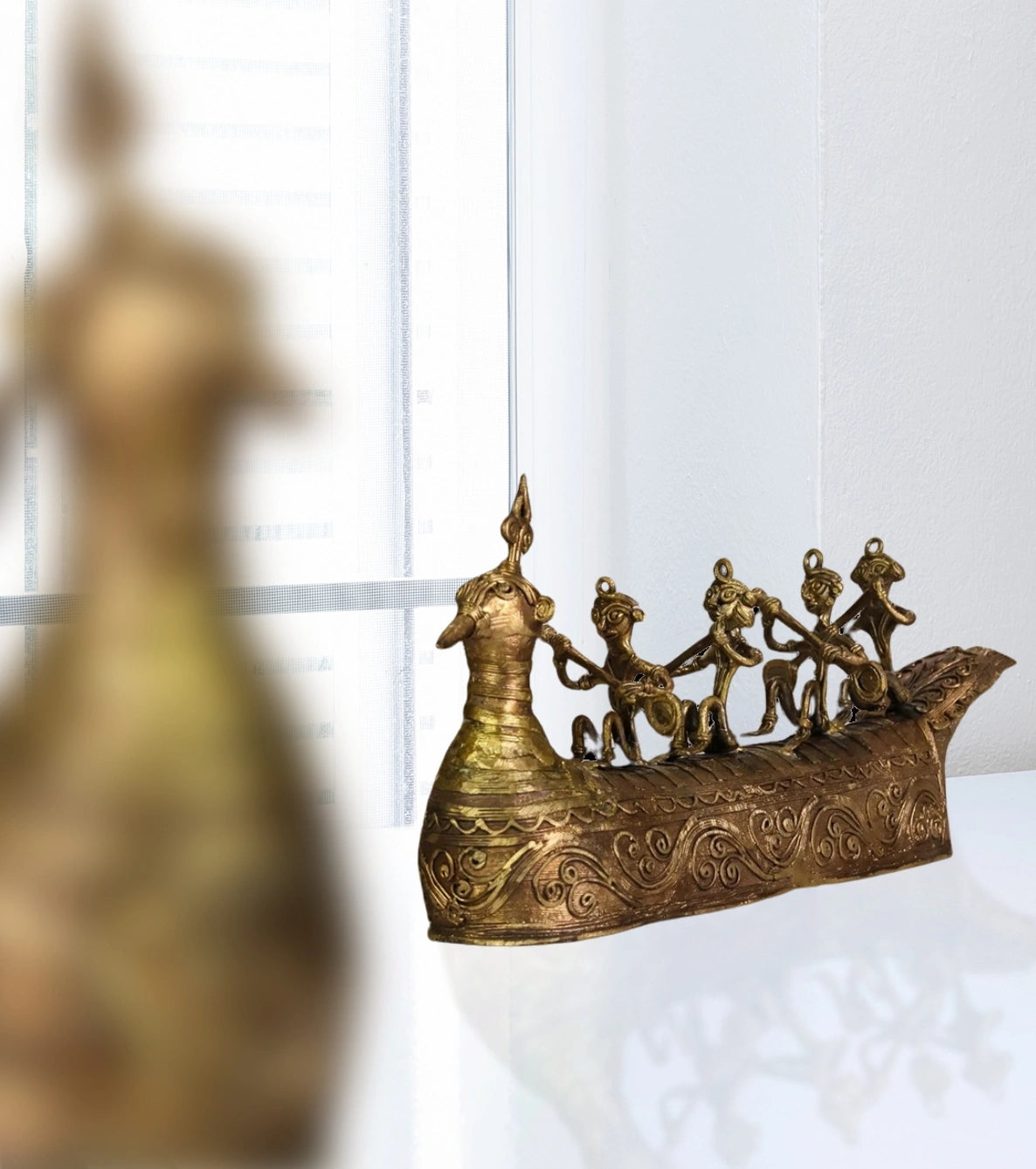 Dokra Big Boat | Handcrafted Brass Figurine with Riders – Traditional Dhokra Art  Product Description: - Retail Maharaj