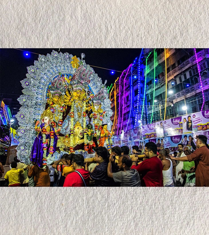 Immersion – Kolkata, West Bengal by Sayantan Sengupta - Retail Maharaj