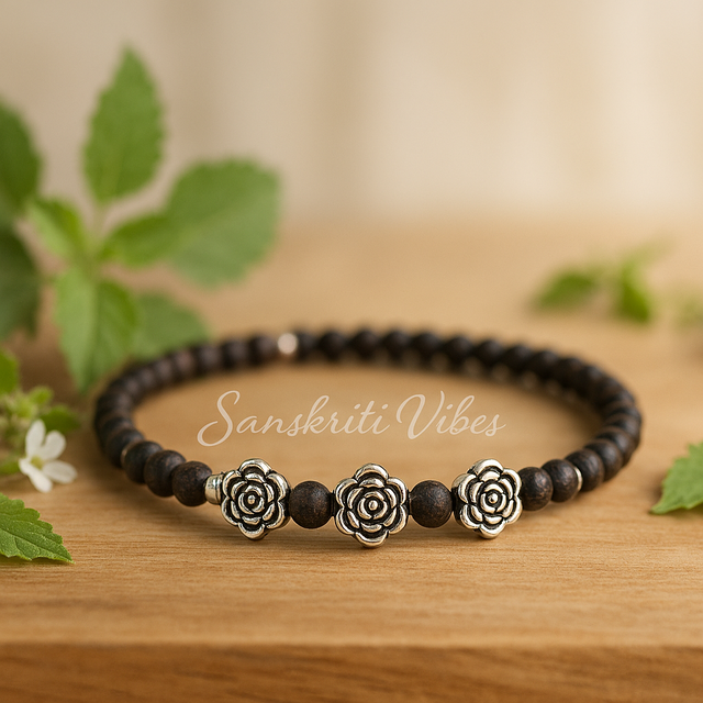 Silver Bracelet for Men and Women – Elegant and Timeless Design - Retail Maharaj