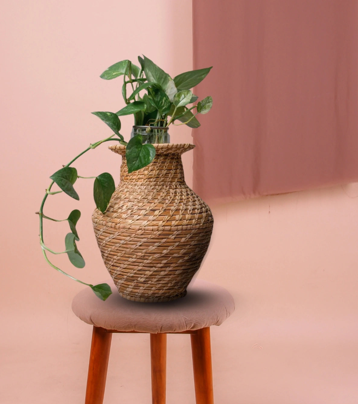 Sabai Grass Nature Vase - Retail Maharaj