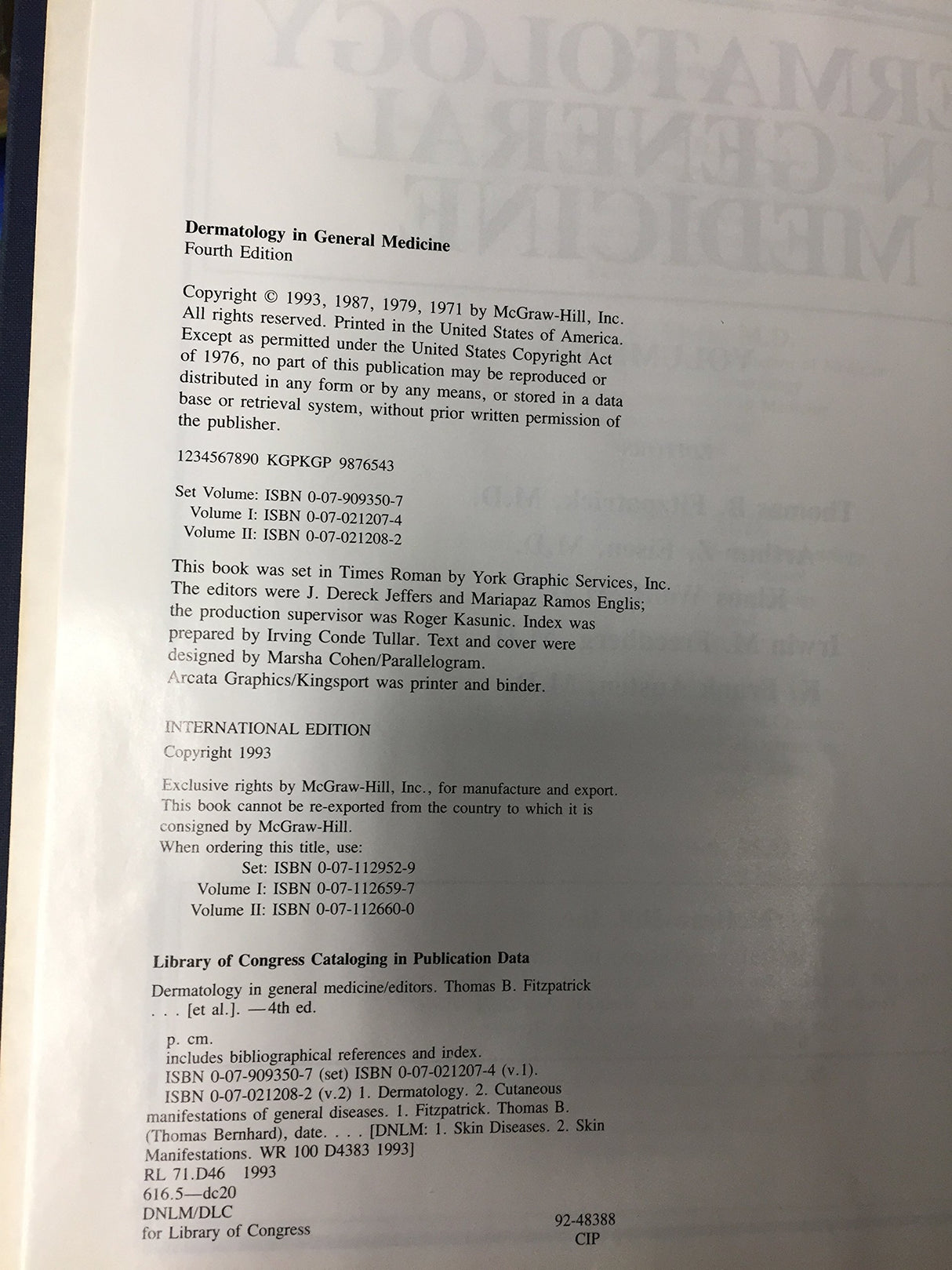 Dermatology in General Medicine: 001 - Retail Maharaj