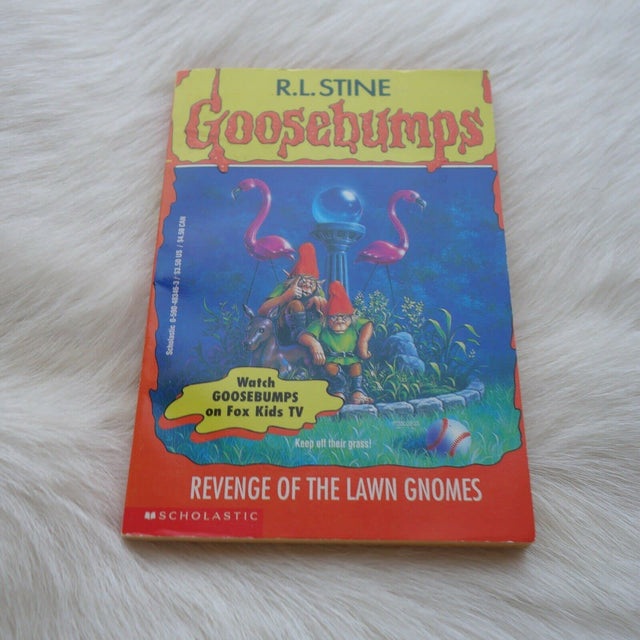 GB #34 REVENGE OF THE LAWN GNOMES R.L. Stine - Retail Maharaj