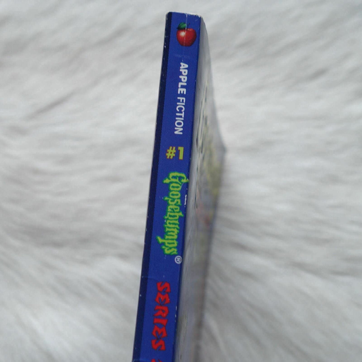 GB SERIES 2000#01 CRY OF THE CAT - Retail Maharaj