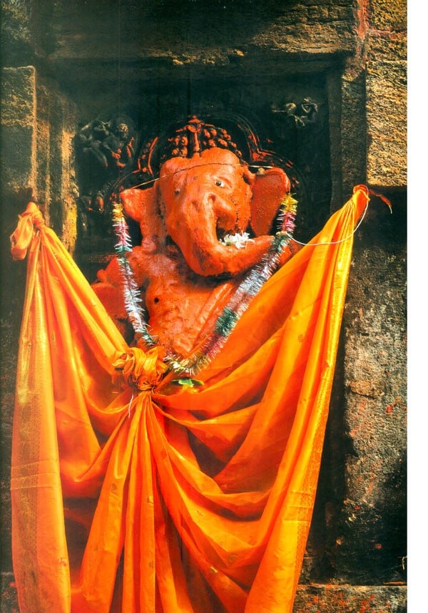 Reenchantment- Masterworks of Sculpture in Village Temples of Bihar and Orissa - Retail Maharaj