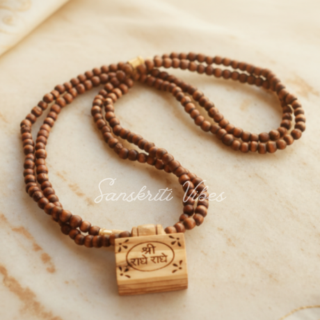 Shri Radhey Radhey Small Bhaktmal Locket with Shyma Tulsi Kanthi Mala – Devotional Necklace for Spiritual Practices - Retail Maharaj