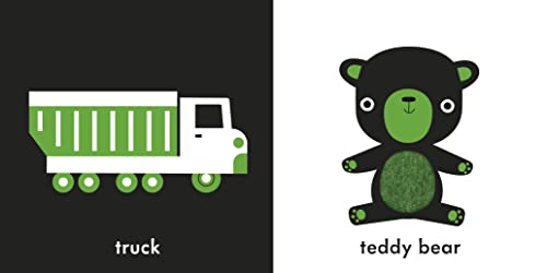 Baby Touch: Toys: a black-and-white book