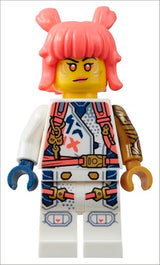 LEGO Ninjago Dragons Rising Character Guide: With LEGO Sora Minifigure