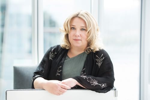 Eleanor Oliphant is Completely Fine: Debut Sunday Times Bestseller and Costa First Novel Book Award winner - Retail Maharaj