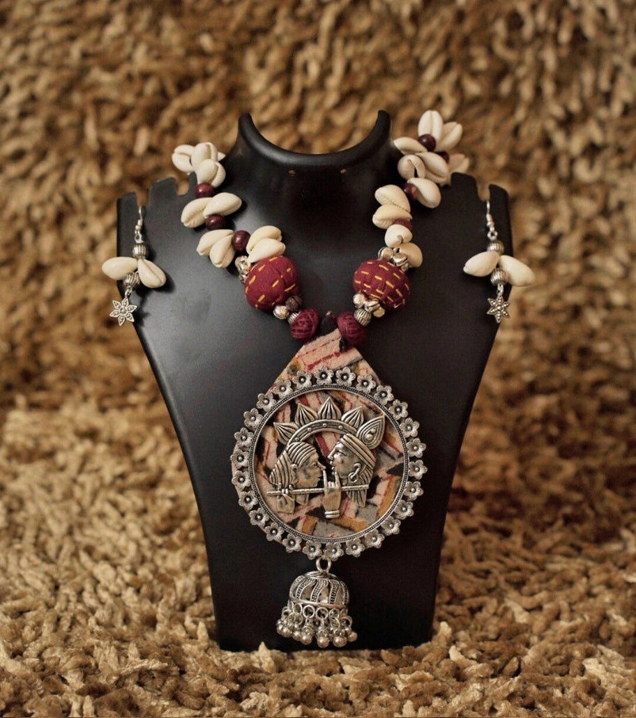 Tribal Fusion Shell Necklace – Handcrafted Statement Jewellery | Ethnic Cowrie Shell Pendant Necklace