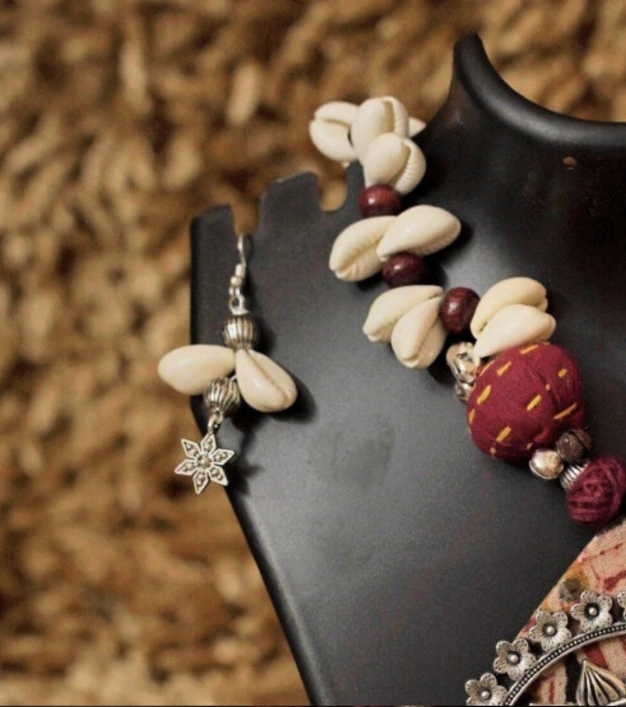 Tribal Fusion Shell Necklace – Handcrafted Statement Jewellery | Ethnic Cowrie Shell Pendant Necklace