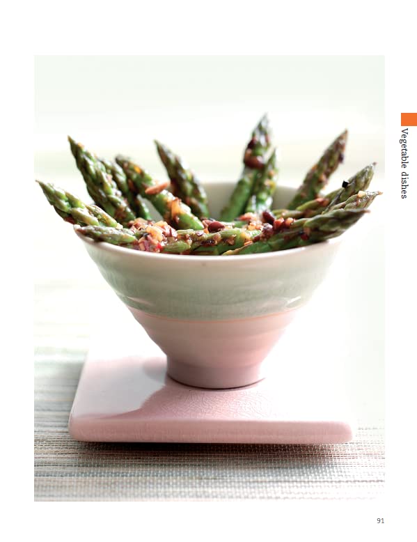 Ken Hom's Top 100 Stir Fry Recipes: 100 easy recipes for mouth-watering, healthy stir fries from much-loved chef Ken Hom (BBC Books' Quick & Easy Cookery)