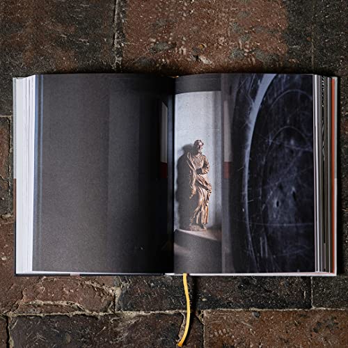 A Modern Way to Live: 5 Design Principles from The Modern House - Retail Maharaj