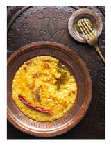 Curry Easy Vegetarian: 200 recipes for meat-free and mouthwatering curries from the Queen of Curry - Retail Maharaj