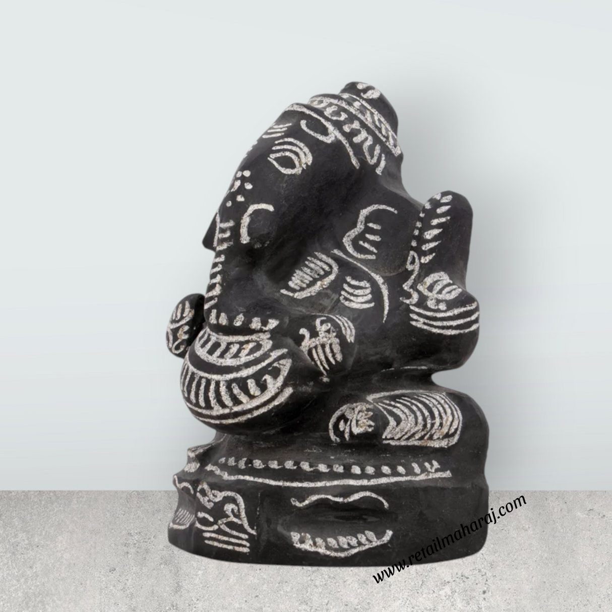 Ganesh Murti - 4 x 2.75 Inches | Black Stone Vinayagar Idol/ Ganpati Murti for Pooja - Retail Maharaj