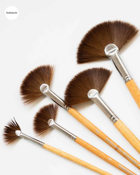 Retail Maharaj Fan Brush No. 5 Kolinsky Synthetic - Retail Maharaj