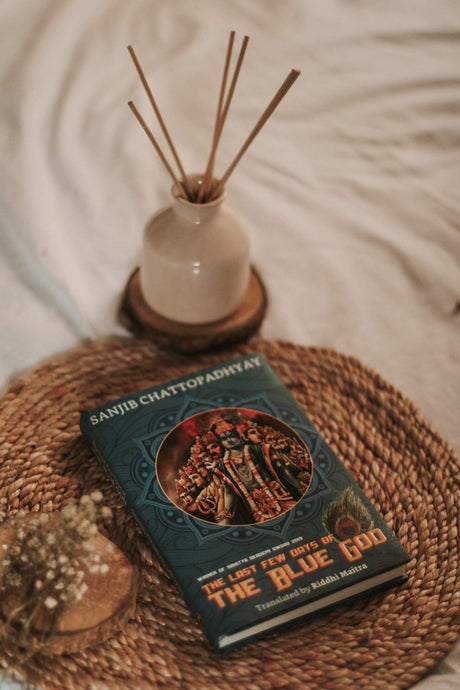 The Last FewDays of the Blue God - Retail Maharaj