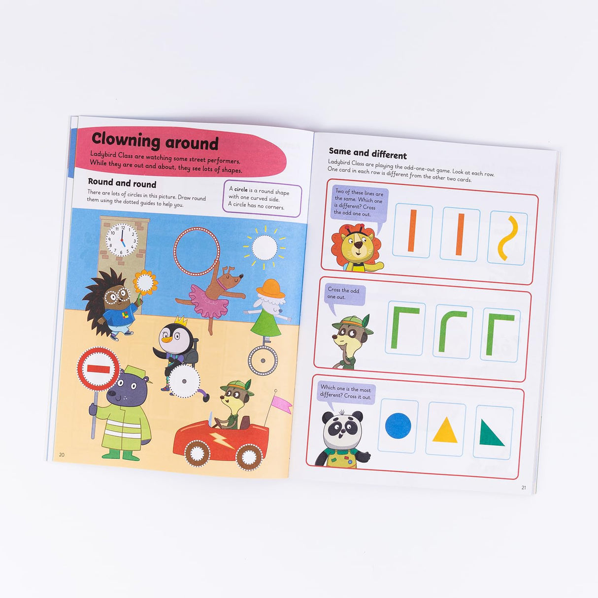 Shapes, Colours and Numbers: A Learn With Ladybird 4 in 1 Activity Book - Shapes, Colours, Patters; Count from 0-20; Counting Games & First Sums - Practice Skills for School (3-5 Years)