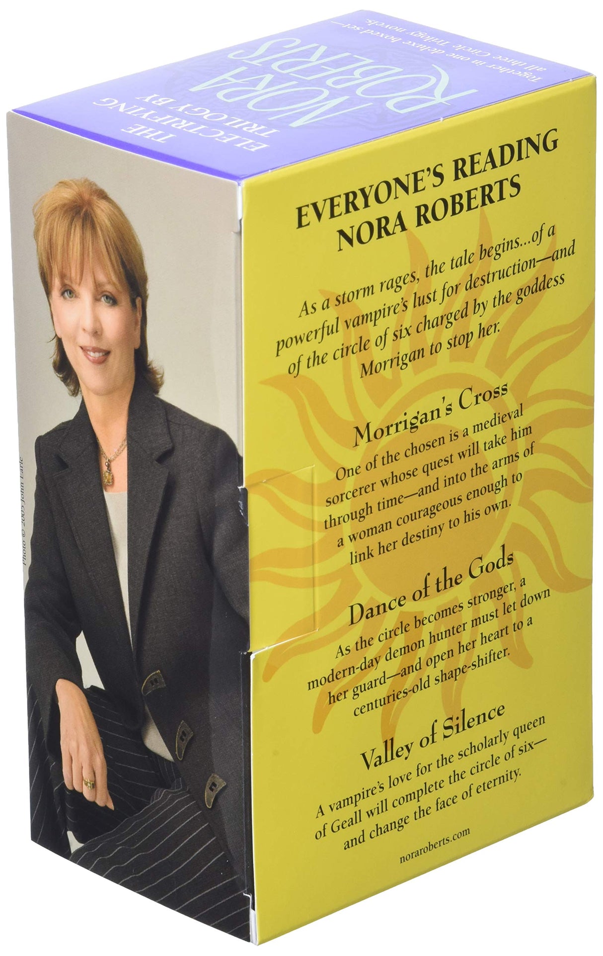 Nora Roberts Circle Trilogy Box Set