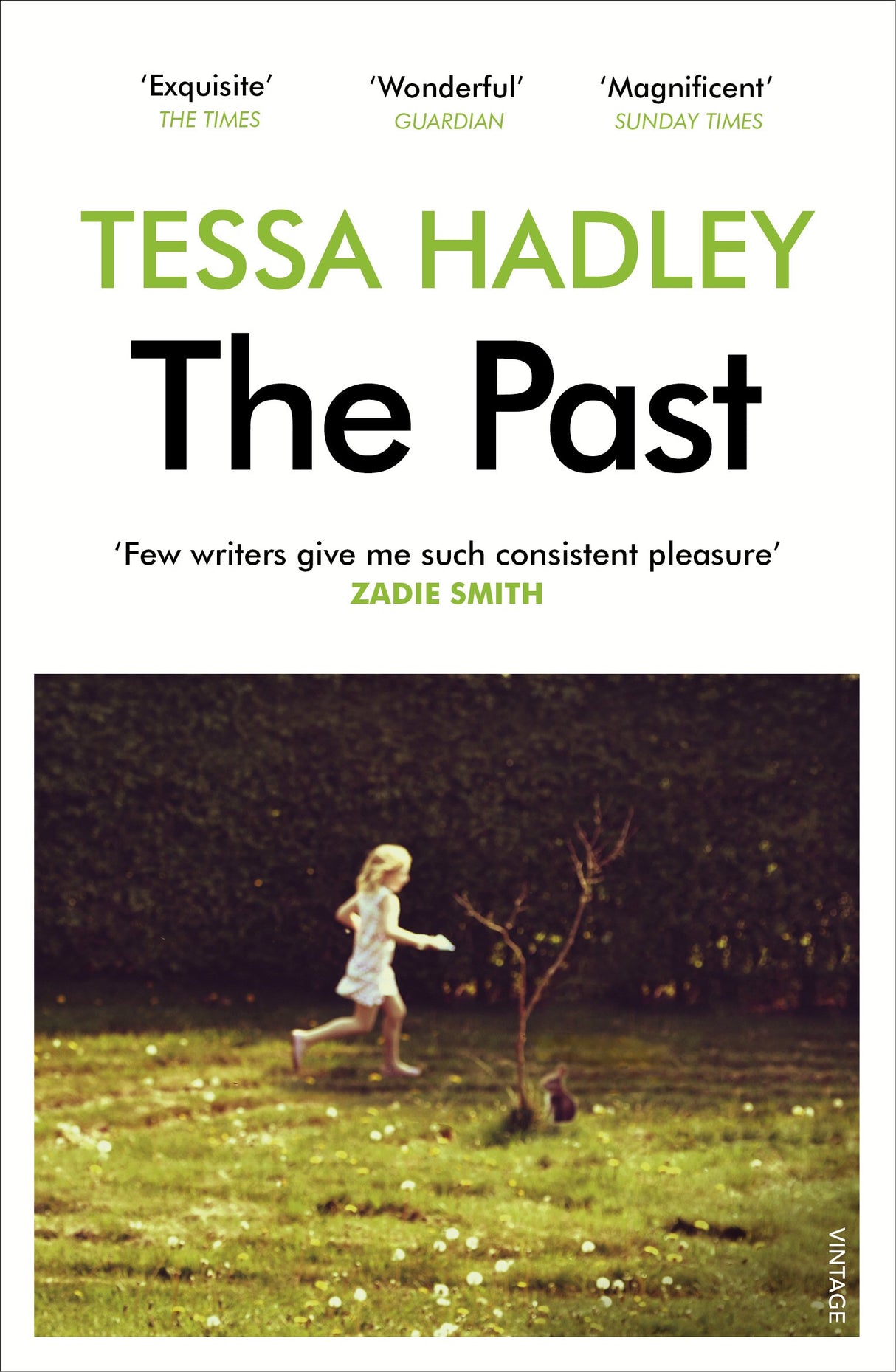 The Past: 'Poetic, tender and full of wry humour. A delight.' - Sunday Mirror - Retail Maharaj