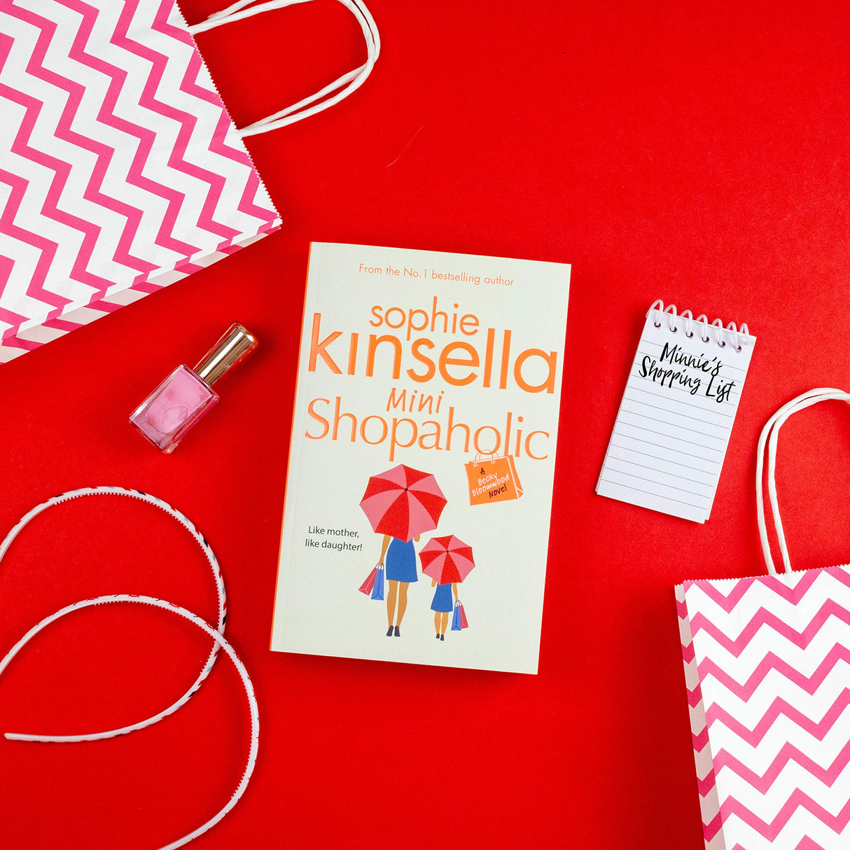 Mini Shopaholic: (Shopaholic Book 6)