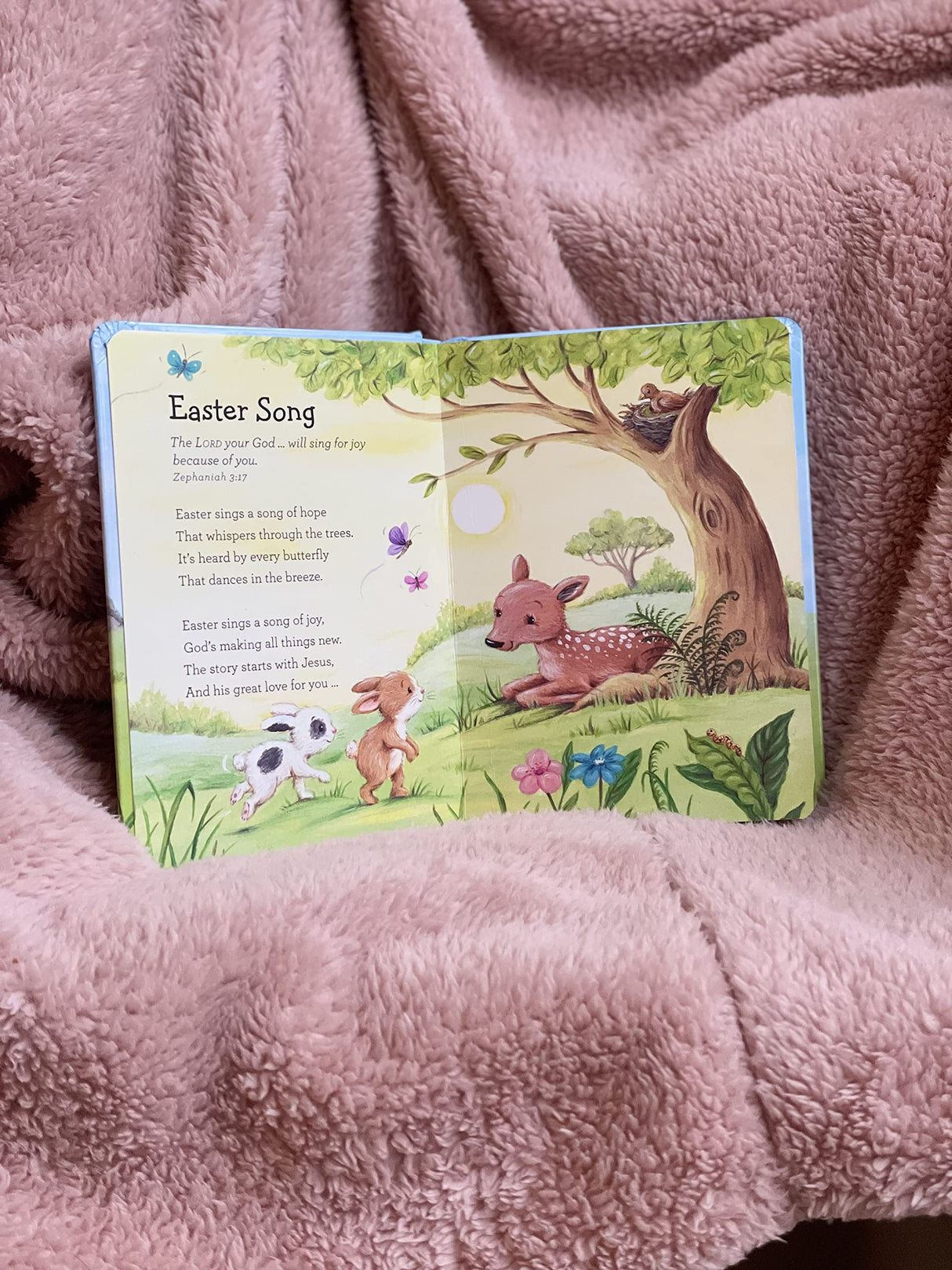 Snuggle Time Easter Stories (a Snuggle Time padded board book)