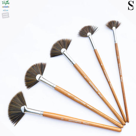 Retail Maharaj Fan Brush Set of 5 Velour Mix Media - Retail Maharaj