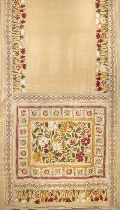 Kantha Gachi Tussar Silk Saree – Beige