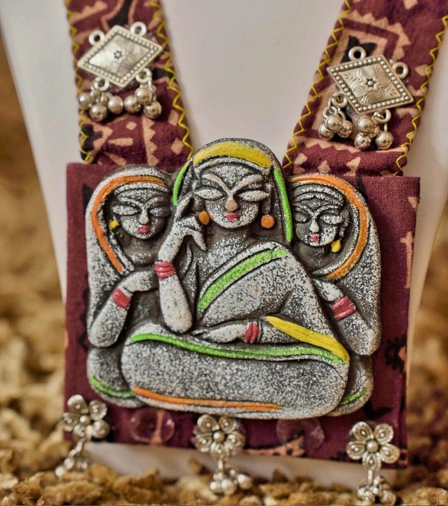 Madhurya Tribal Art Necklace Set - Hand-painted Tribal Locket with Maroon Handloom Fabric