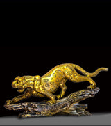 Leopard Statue in Golden Brush Metal – Handcrafted Sculpture for Strength, Courage & Feng Shui Décor