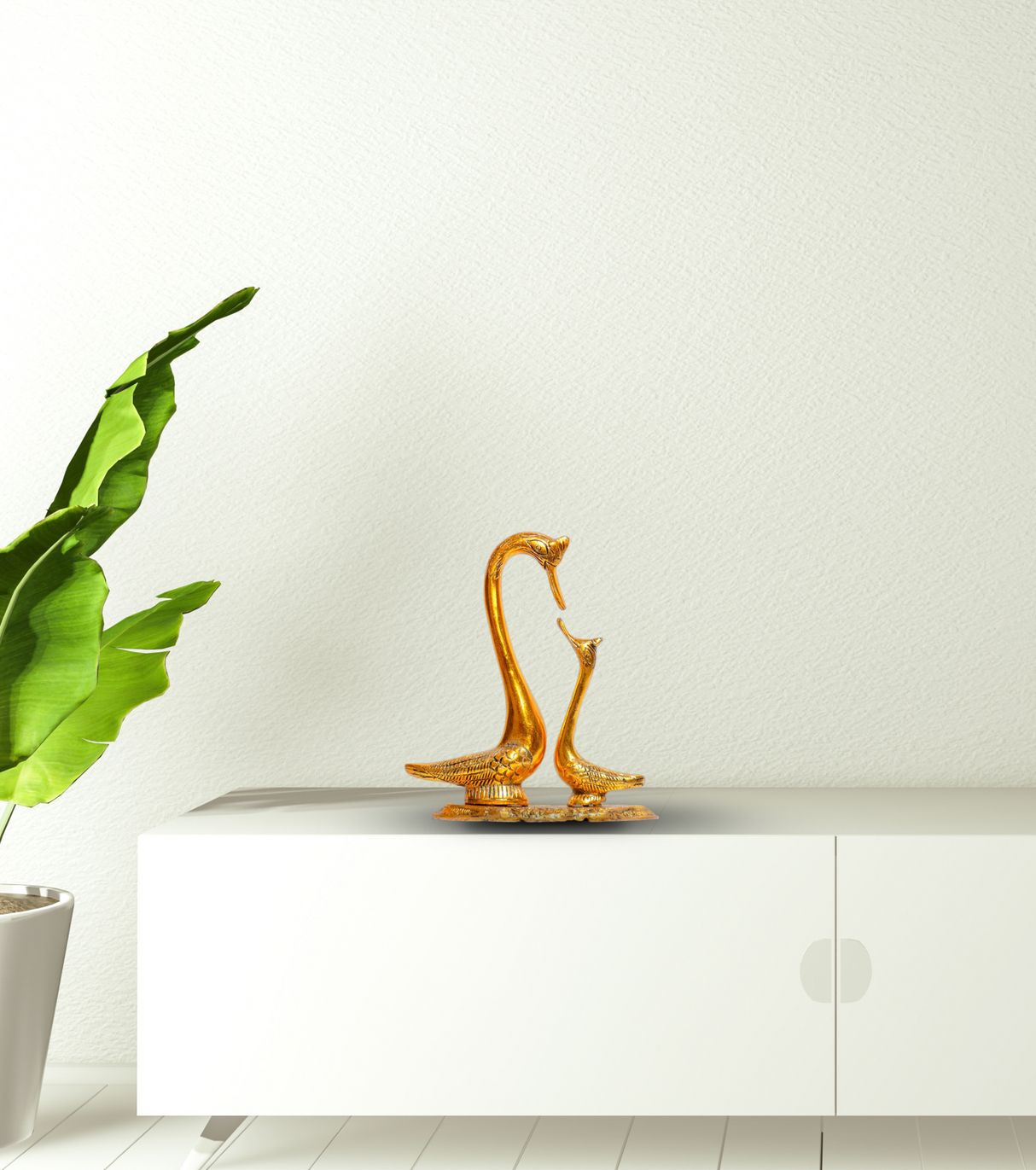 Swan Pair in Brass – Handcrafted Antique Gold Finish Sculptures for Home Décor & Gifting