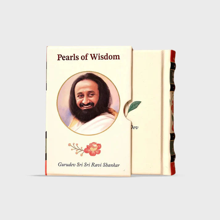 Pearls of Wisdom: Book of Quotes by Gurudev - Retail Maharaj