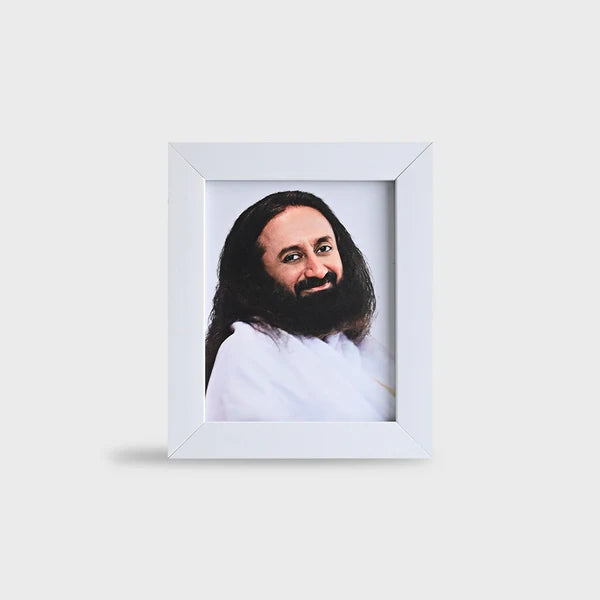 Photo Frame  – 4 x 5 Inch Premium Frame featuring Gurudev Sri Sri Ravi Shankar, available in Black, White, Cream, Gold, and Black & White colors.