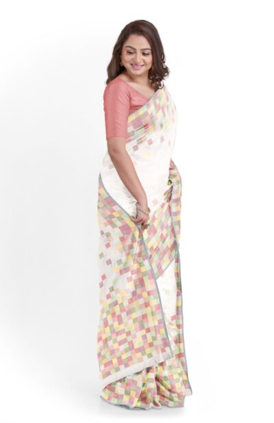 Handwoven White Silk Jamdani Saree - Retail Maharaj