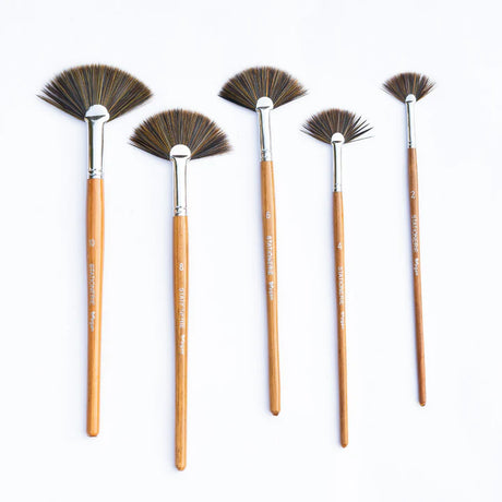 Retail Maharaj Fan Brush Set of 5 Velour Mix Media - Retail Maharaj