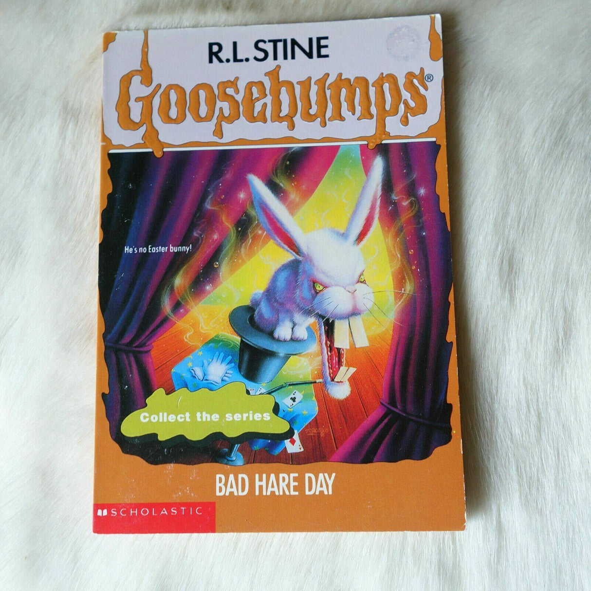 Bad Hare Day [Paperback] R.L. Stine - Retail Maharaj